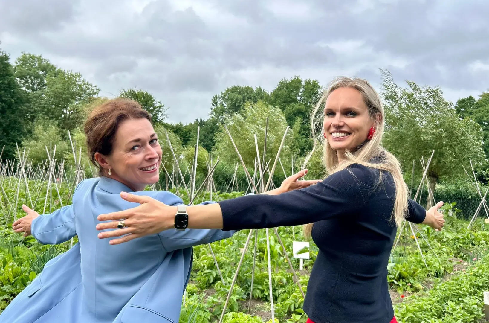 Gedeputeerde Mariette van Leeuwen en burgemeester van Leiderdorp